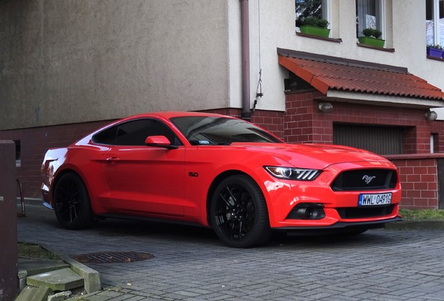 Ford Mustang GT 2015