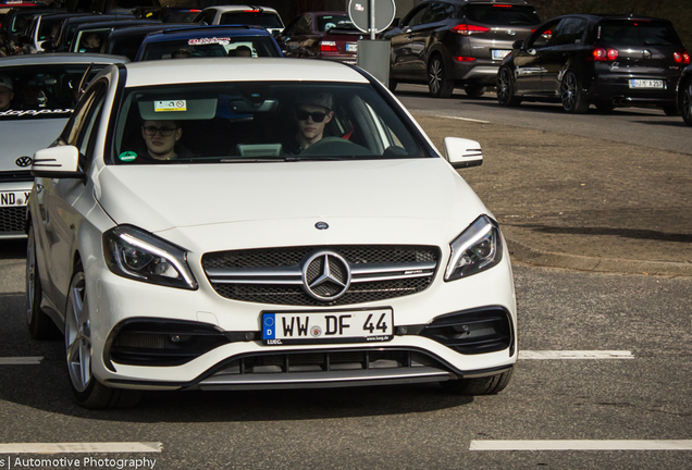 Mercedes-AMG A 45 W176 2015