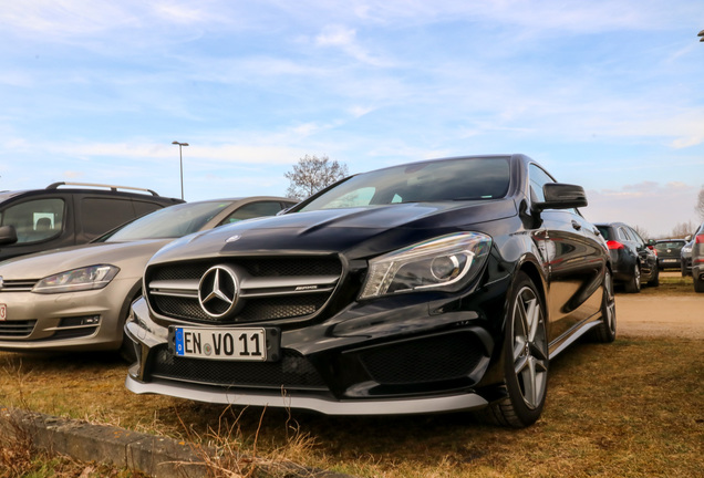 Mercedes-Benz CLA 45 AMG C117