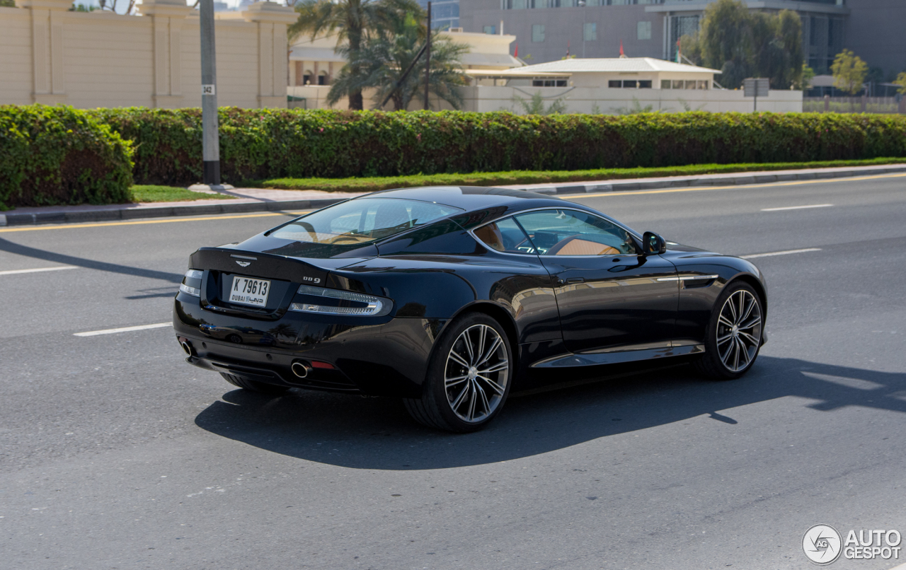 Aston Martin DB9 2013