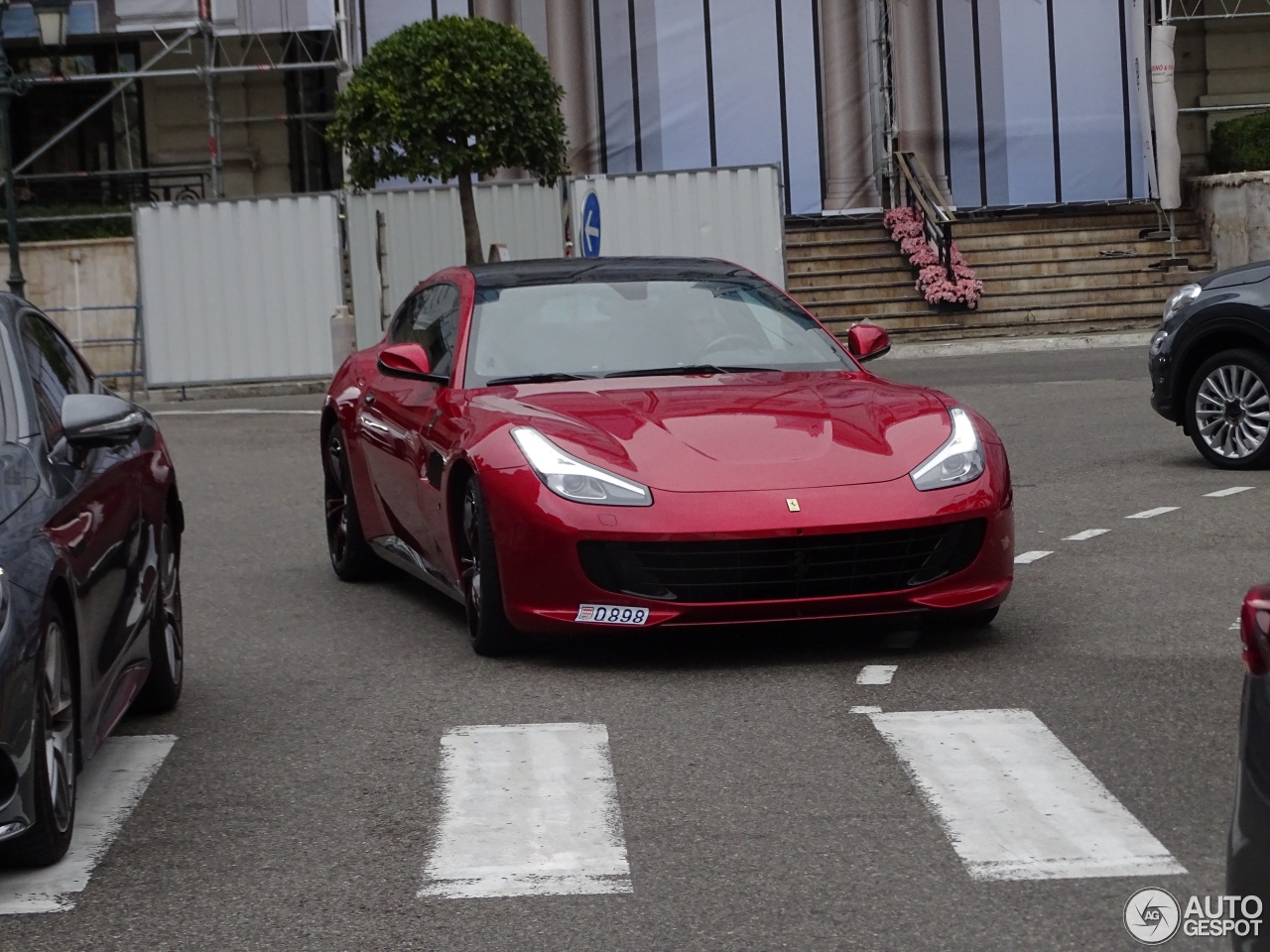 Ferrari GTC4Lusso T