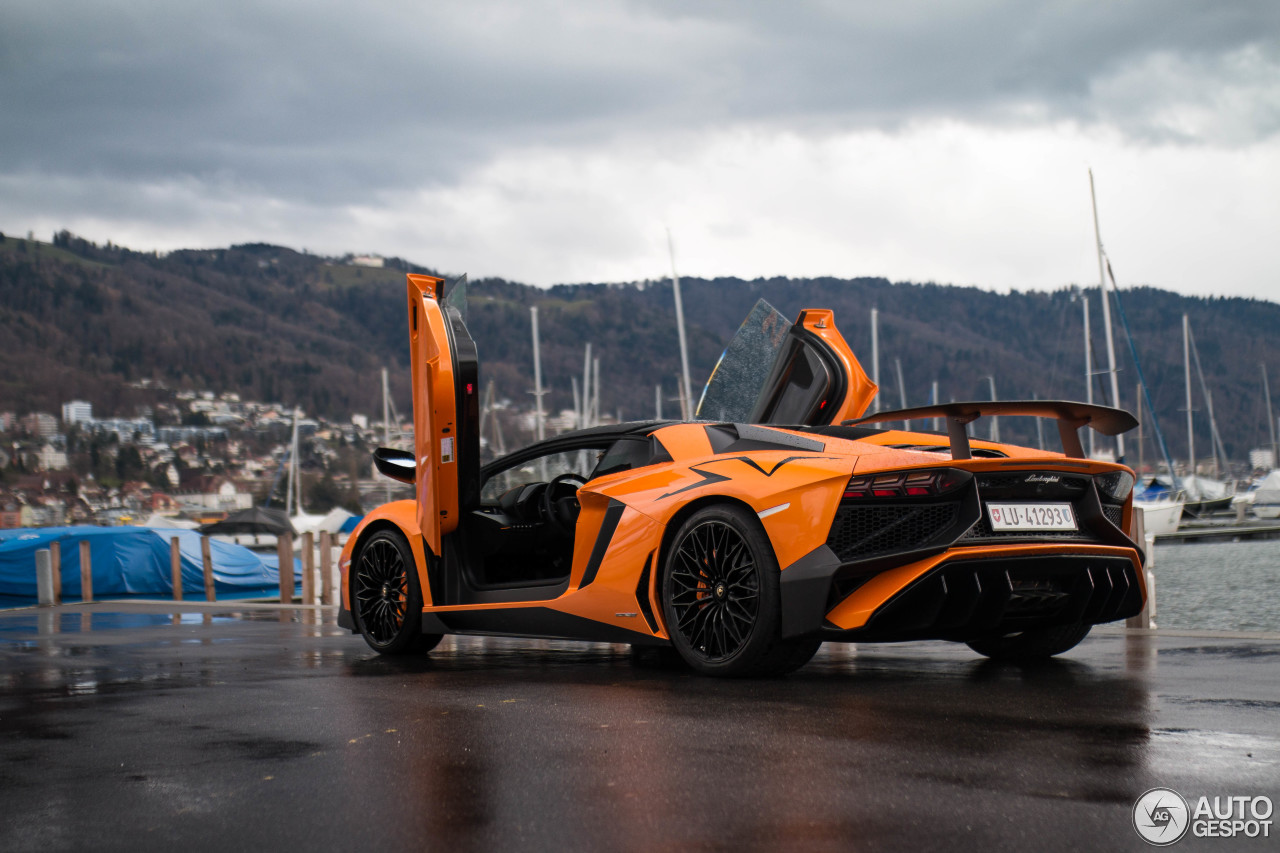 Lamborghini Aventador LP750-4 SuperVeloce Roadster