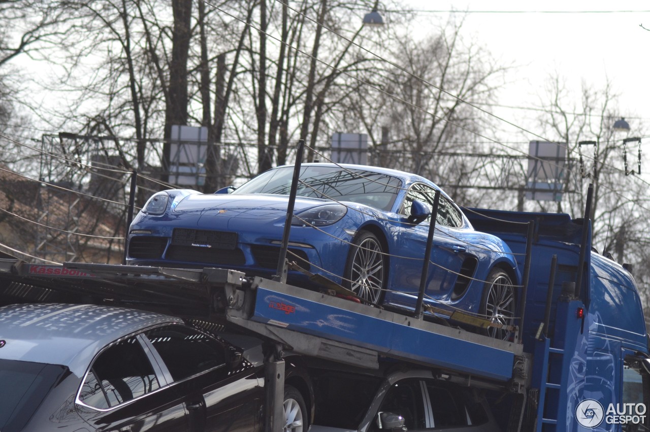 Porsche 718 Cayman S