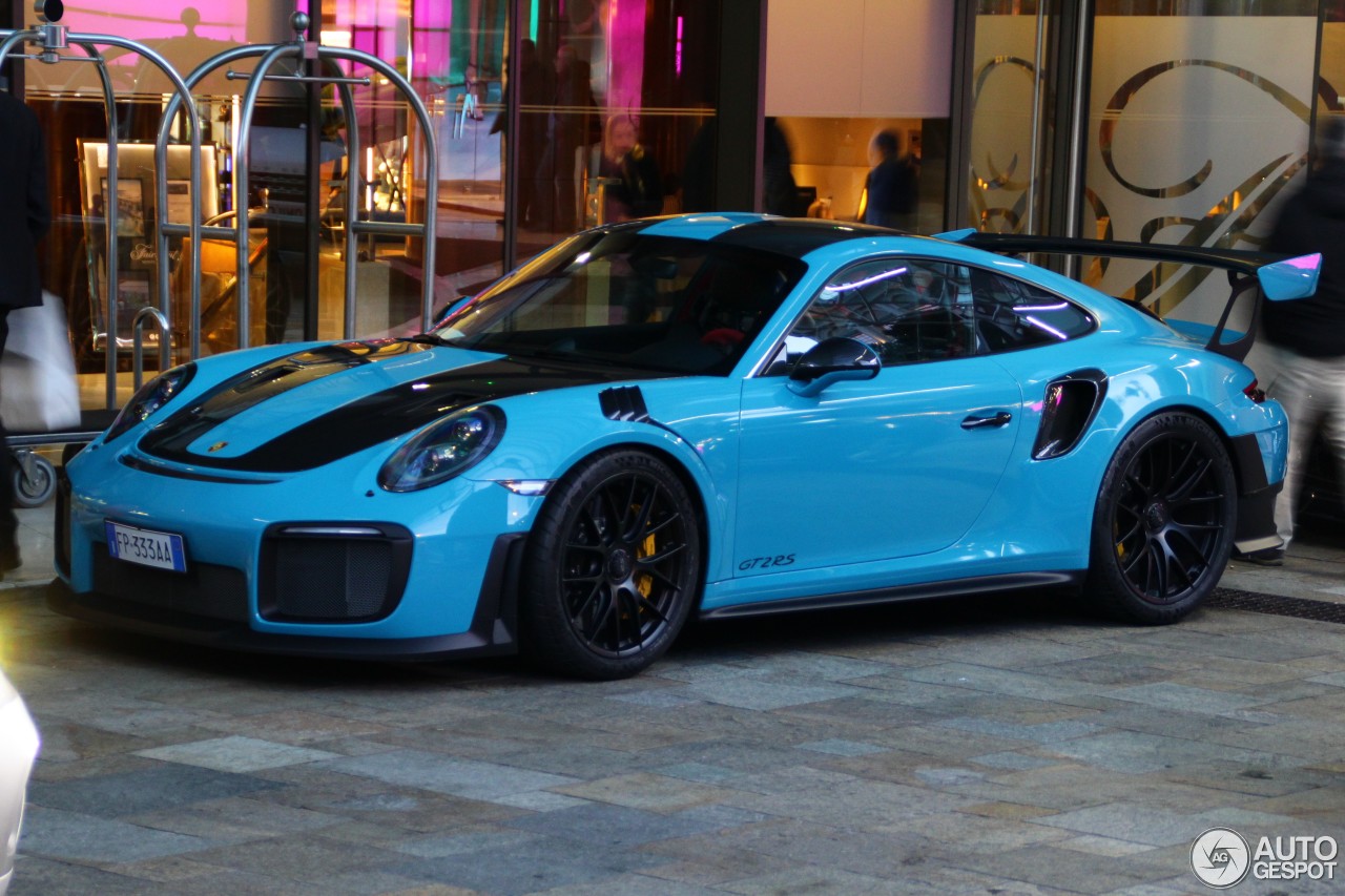 Porsche 991 GT2 RS Weissach Package