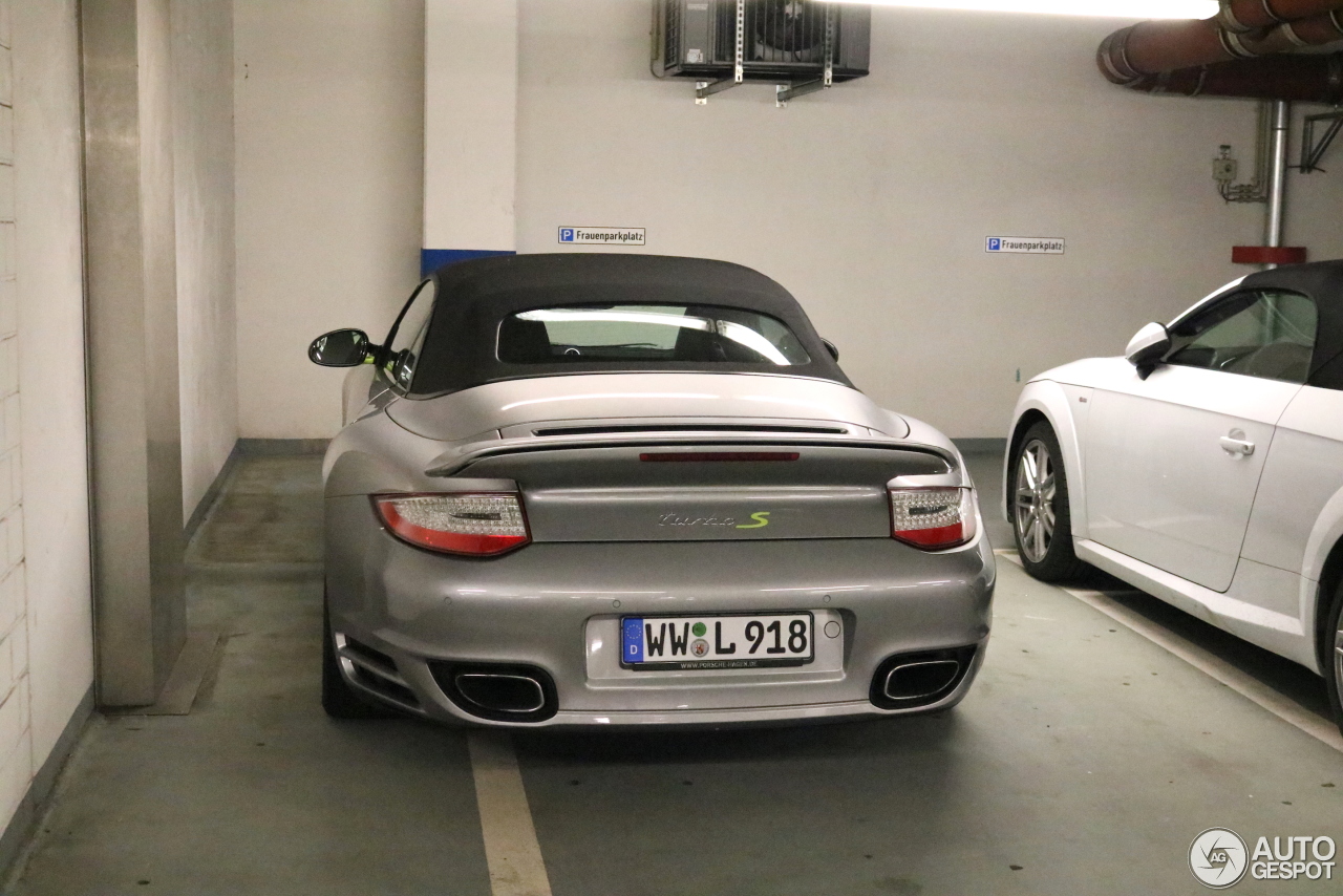 Porsche 997 Turbo S Cabriolet 918 Spyder Edition