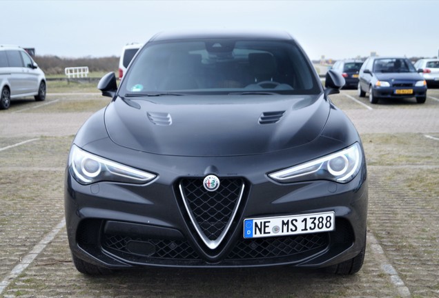 Alfa Romeo Stelvio Quadrifoglio