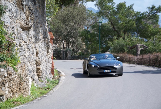 Aston Martin V8 Vantage Roadster