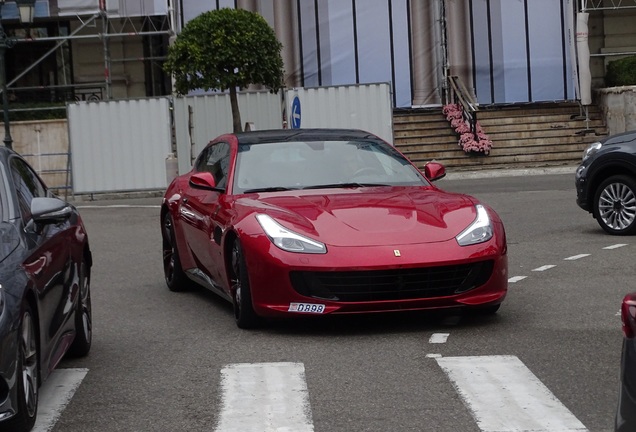 Ferrari GTC4Lusso T