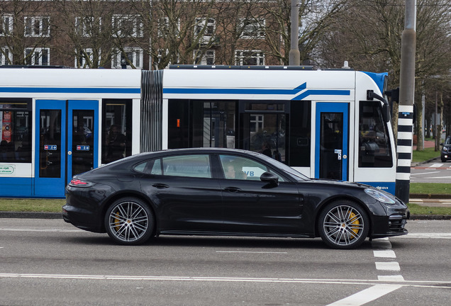 Porsche 971 Panamera Turbo Executive