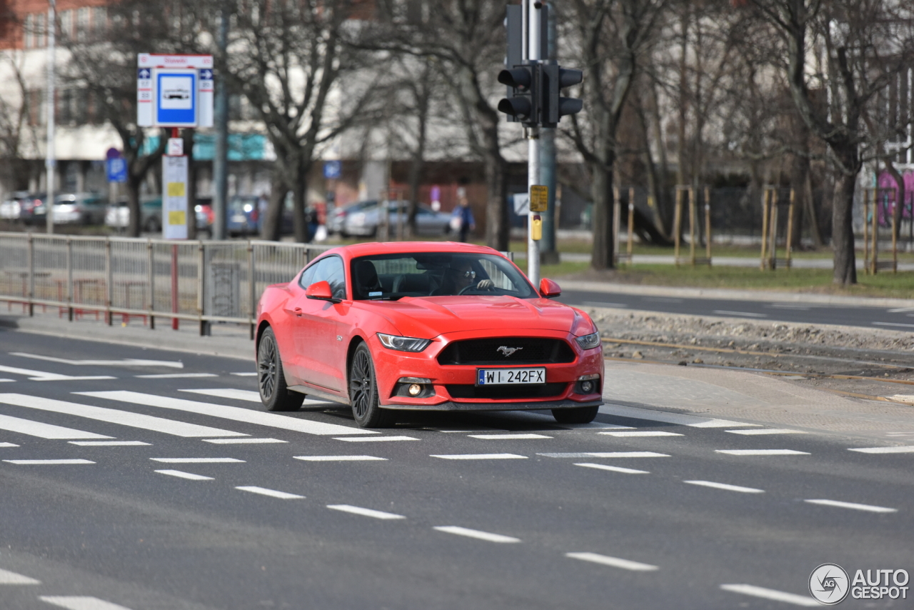 Ford Mustang GT 2015