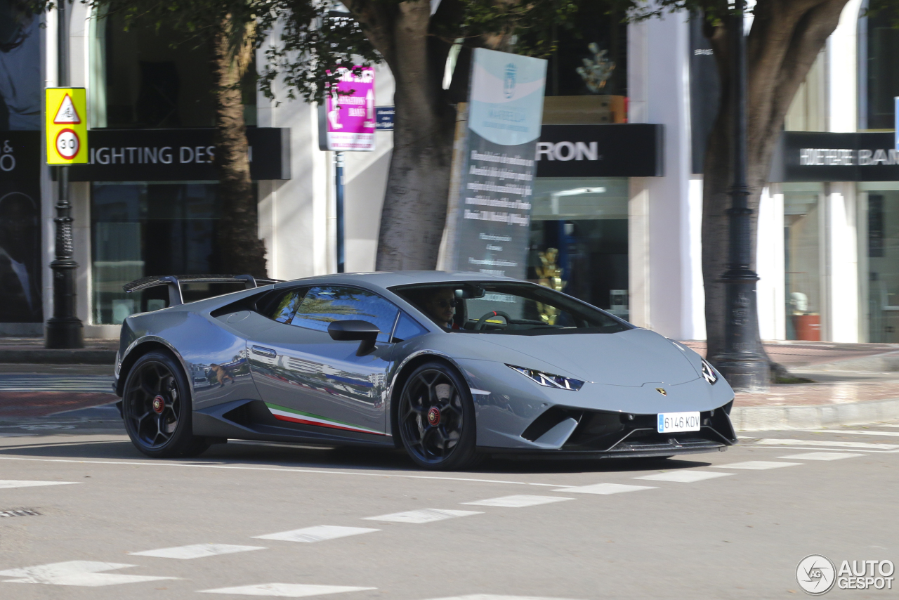 Lamborghini Huracán LP640-4 Performante