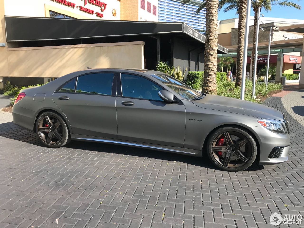 Mercedes-Benz S 63 AMG V222