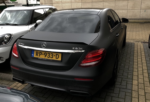 Mercedes-AMG E 63 S W213