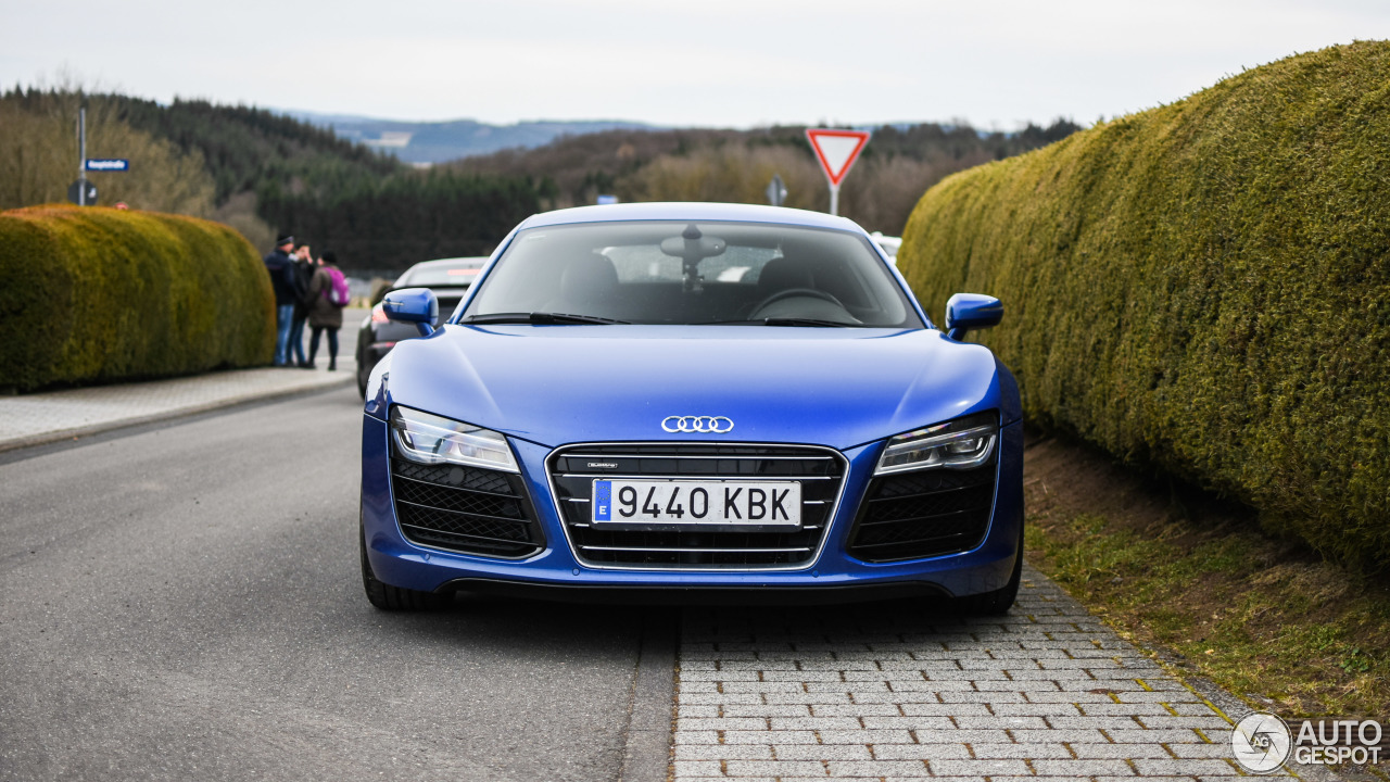 Audi R8 V10 2013