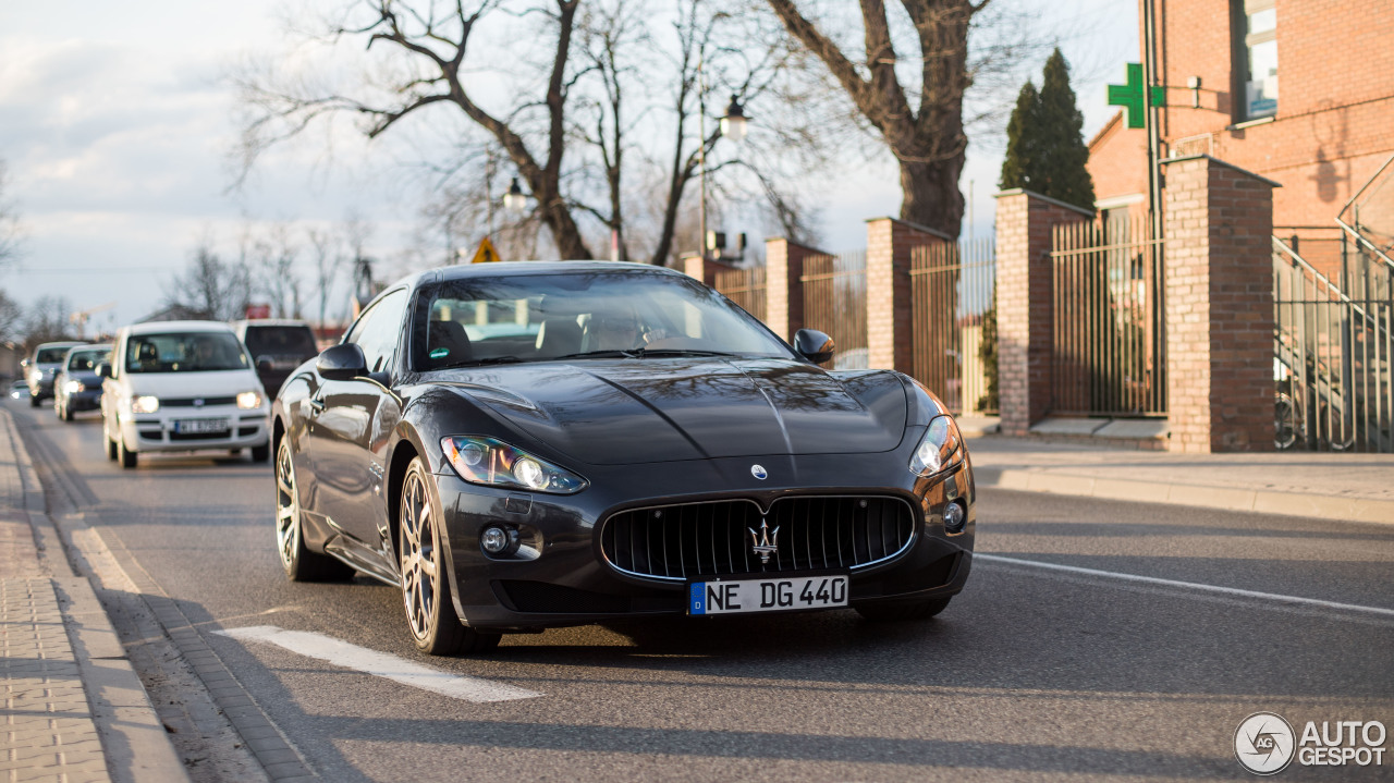 Maserati GranTurismo S Automatic