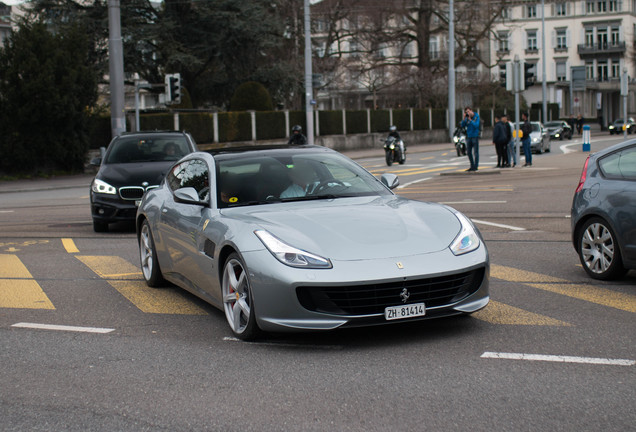 Ferrari GTC4Lusso