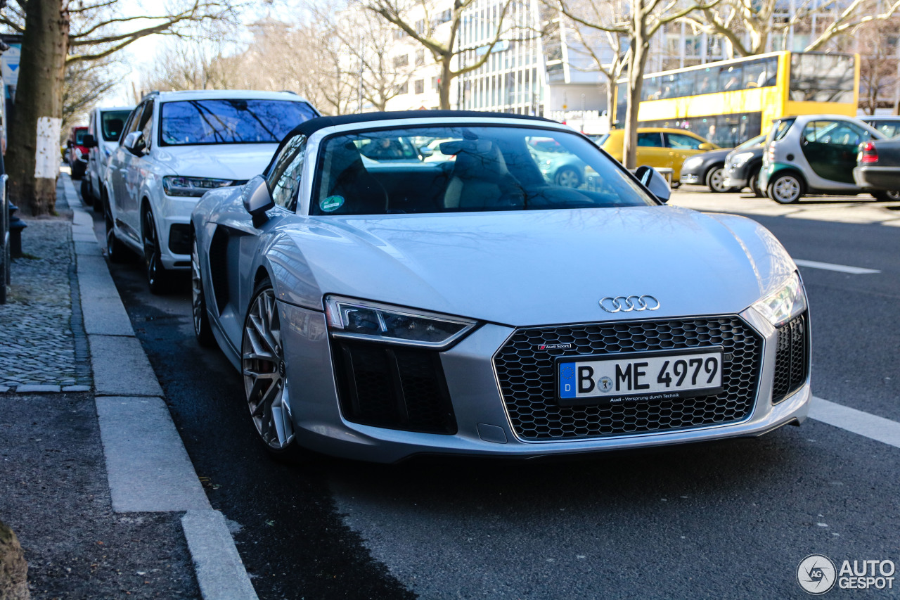 Audi R8 V10 Spyder 2016