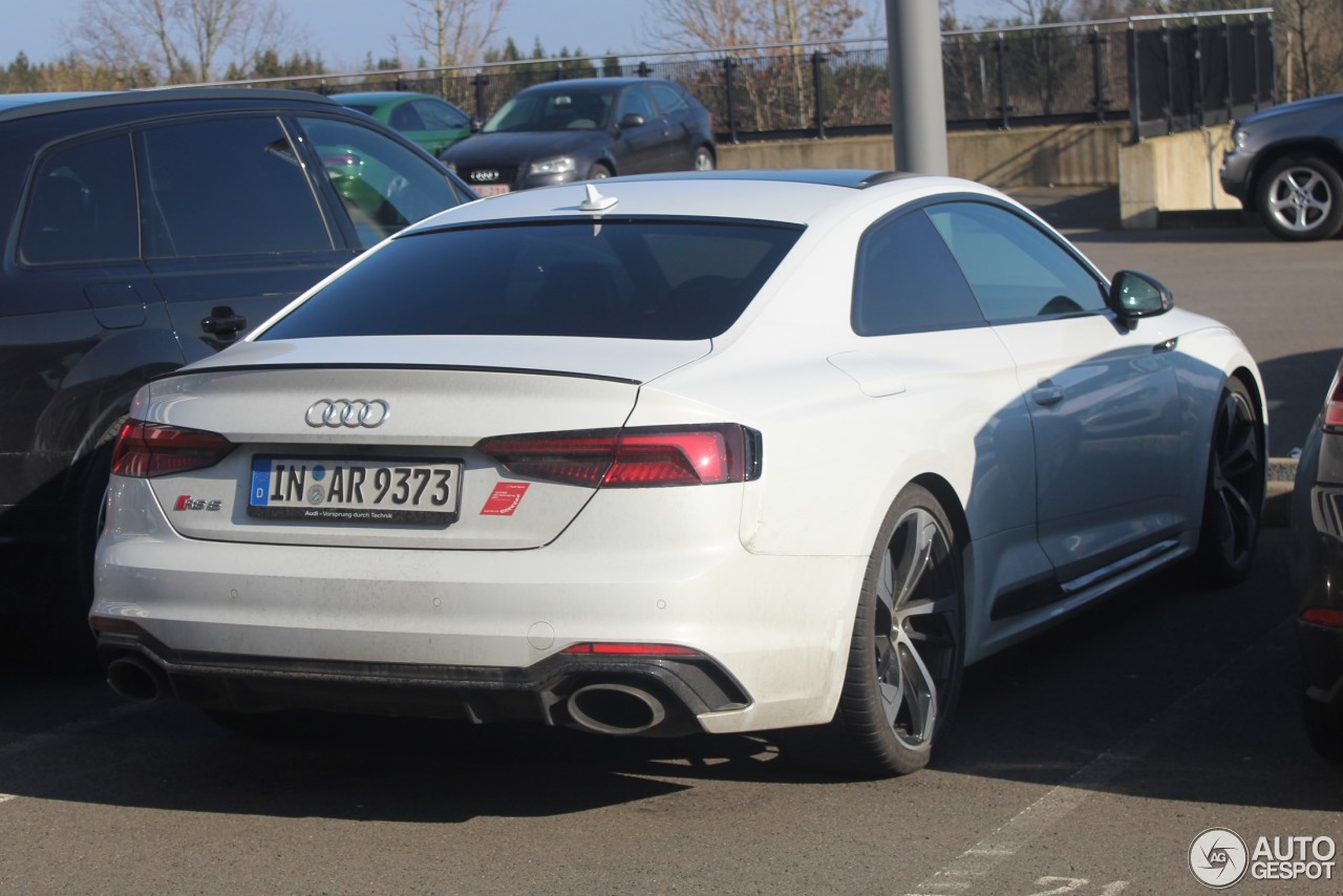 Audi RS5 B9