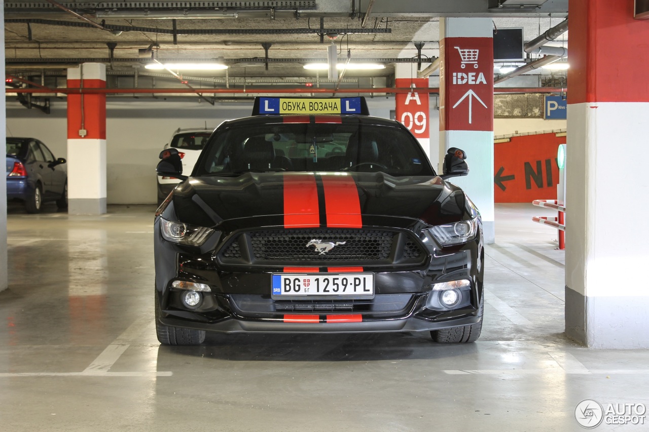 Ford Mustang GT 2015