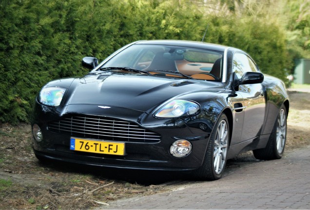 Aston Martin Vanquish S