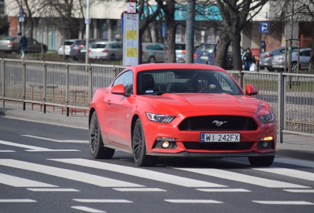 Ford Mustang GT 2015