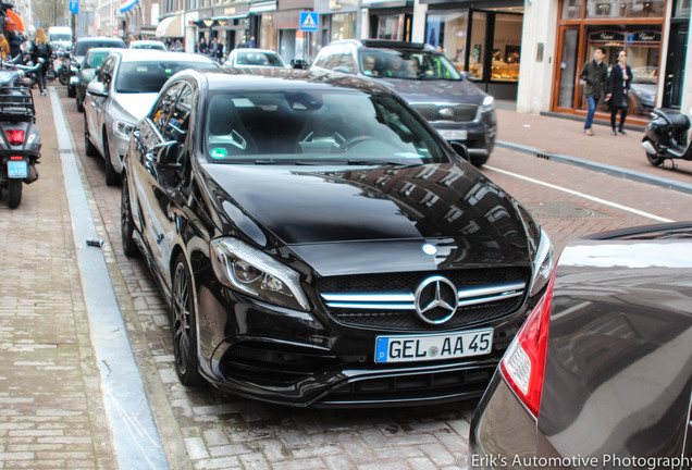 Mercedes-AMG A 45 W176 2015