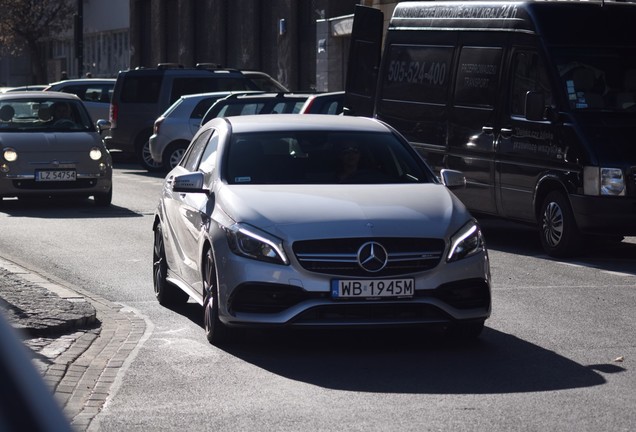 Mercedes-AMG A 45 W176 2015