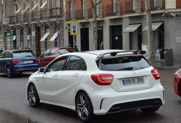 Mercedes-Benz A 45 AMG