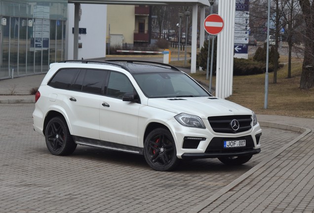 Mercedes-Benz GL 63 AMG X166