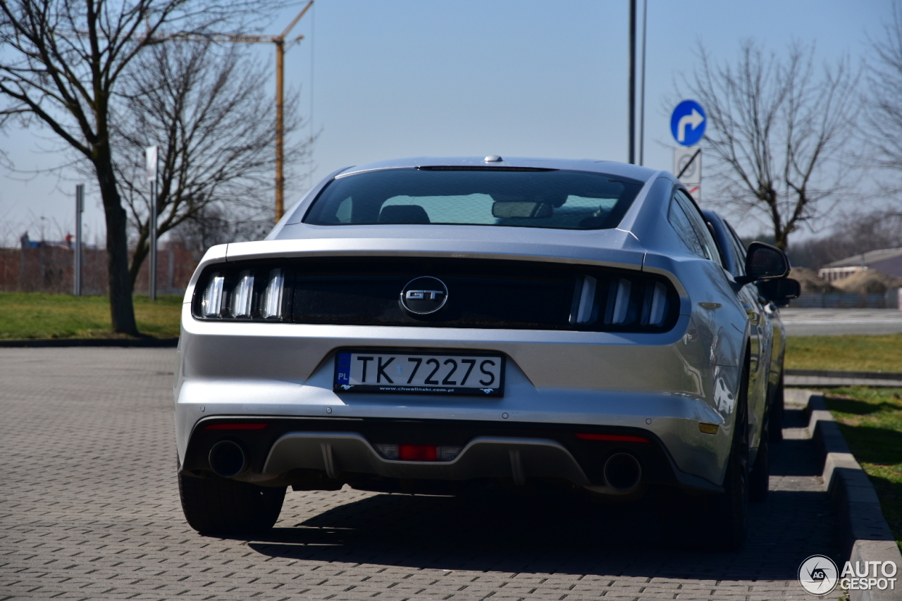 Ford Mustang GT 2015