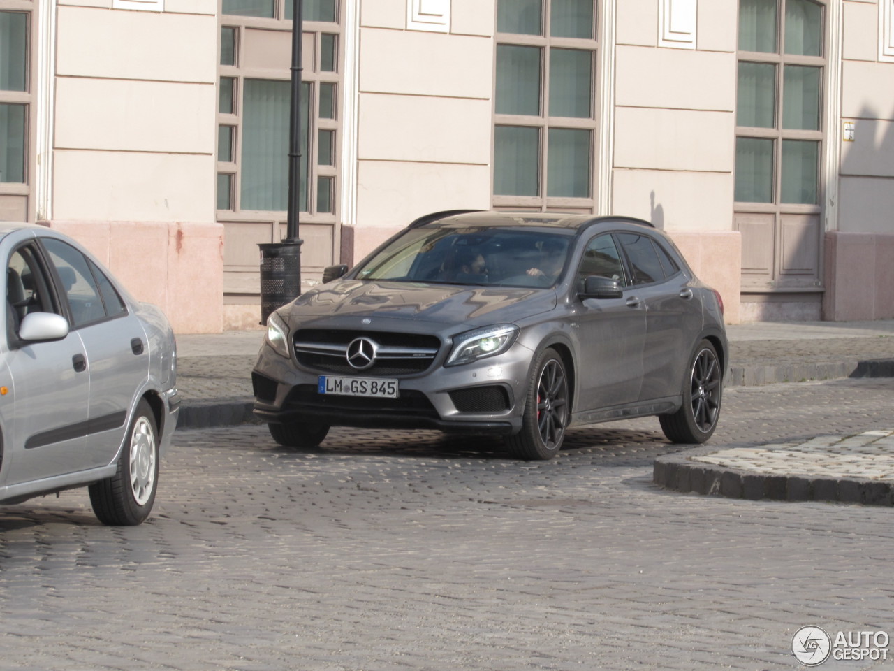 Mercedes-AMG GLA 45 X156