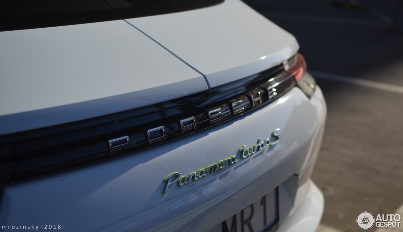 Porsche 971 Panamera Turbo S E-Hybrid Executive