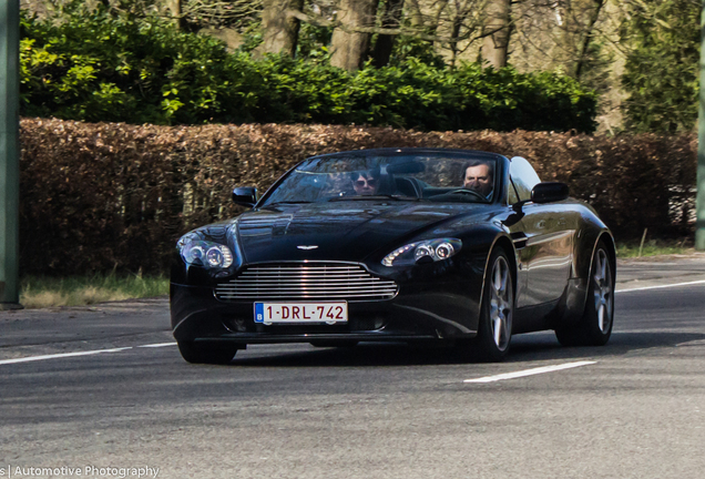 Aston Martin V8 Vantage Roadster