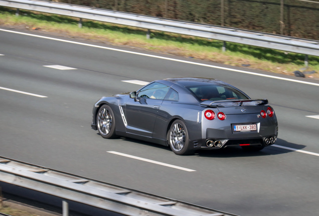 Nissan GT-R 2014