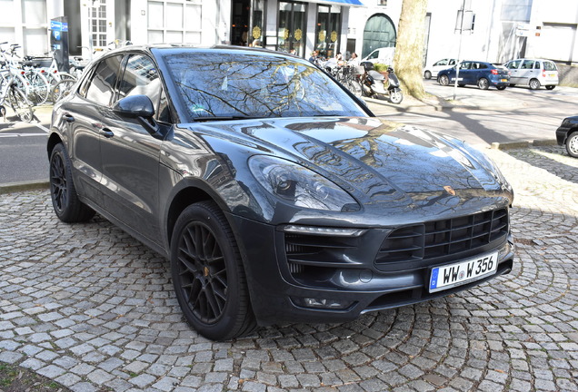 Porsche 95B Macan GTS