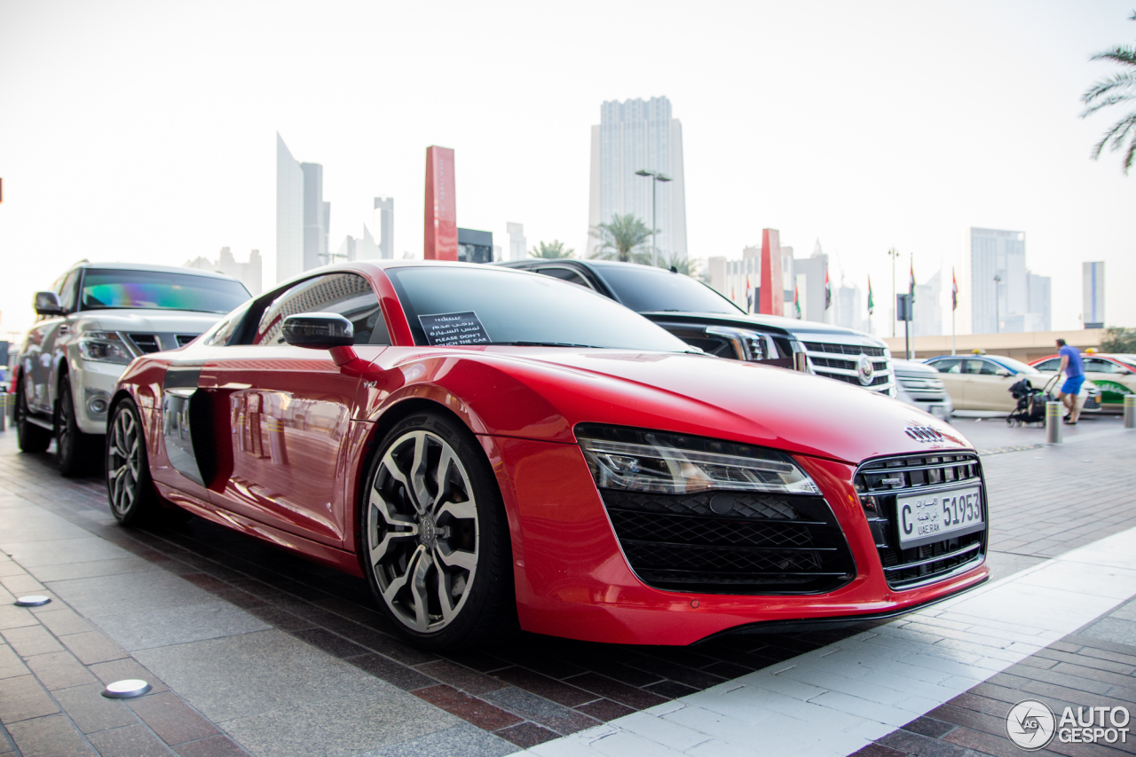 Audi R8 V10 2013