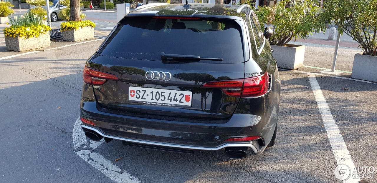 Audi RS4 Avant B9