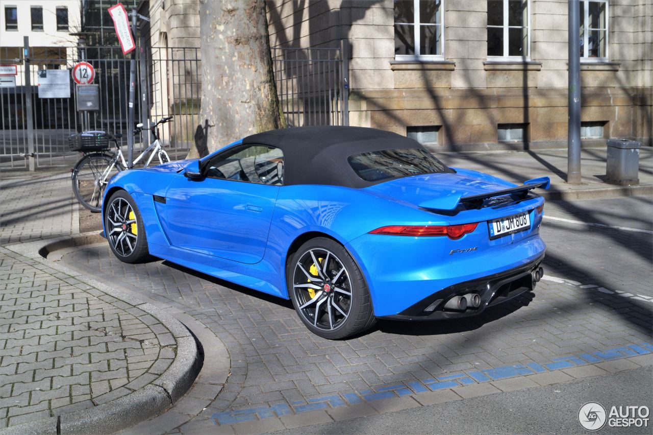 Jaguar F-TYPE SVR Convertible