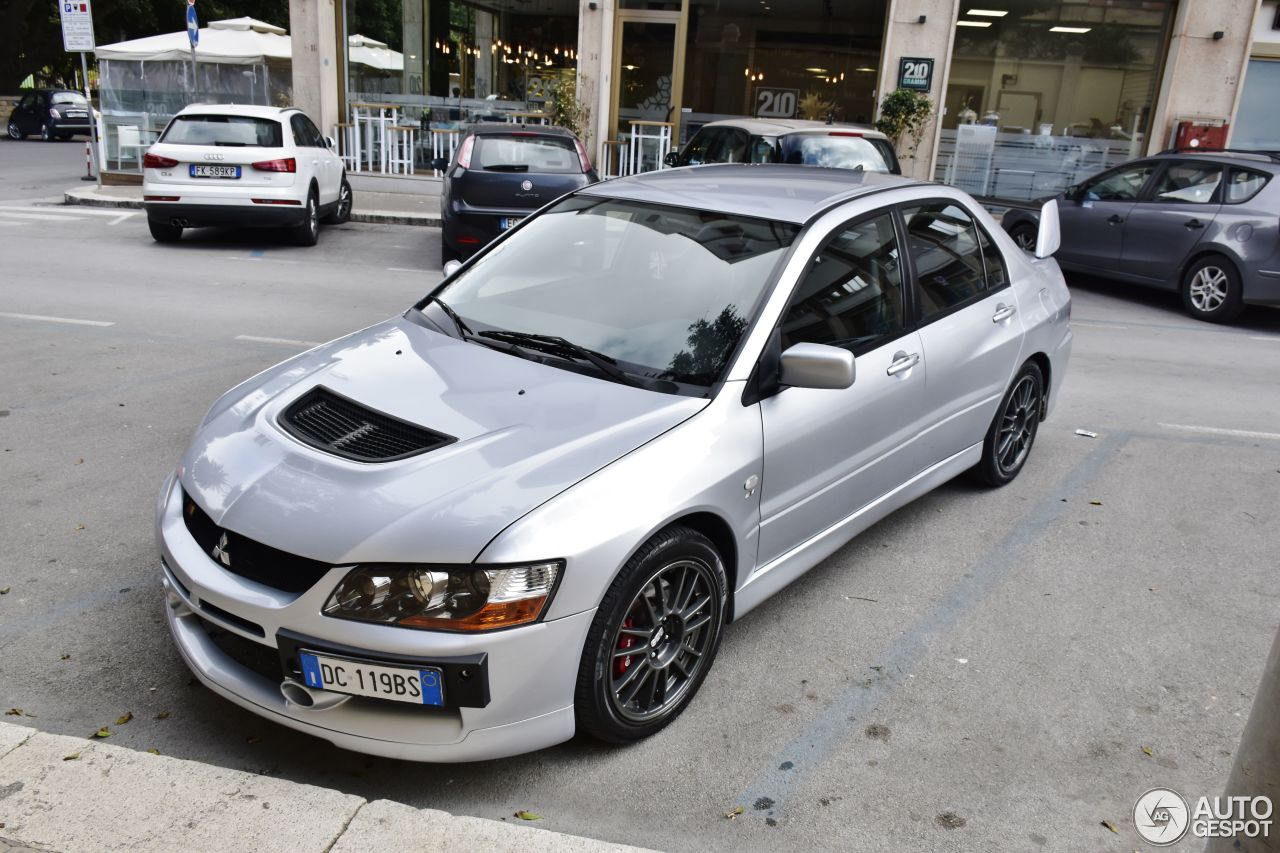 Mitsubishi Lancer Evolution IX