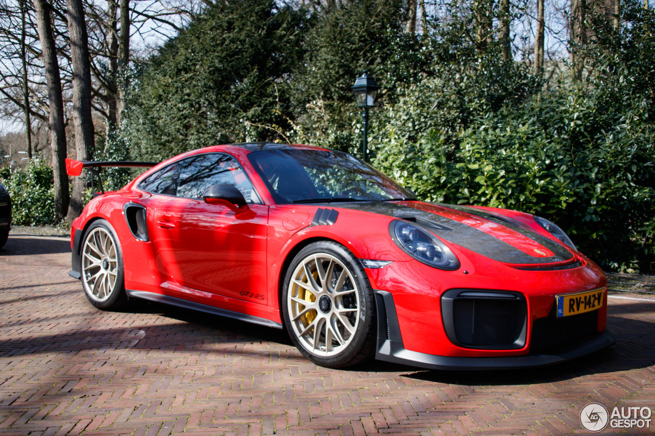 Porsche 991 GT2 RS Weissach Package