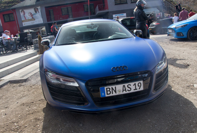 Audi R8 V10 Plus 2013