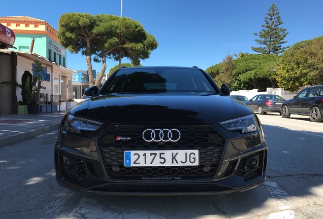 Audi RS4 Avant B9