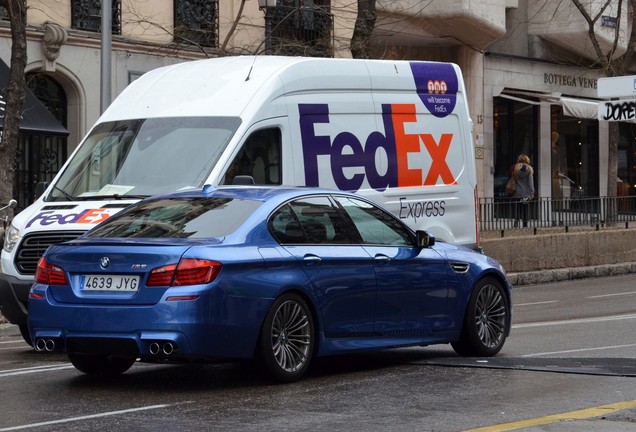 BMW M5 F10 2011