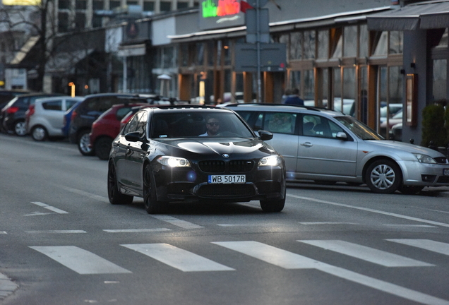 BMW M5 F10 2011