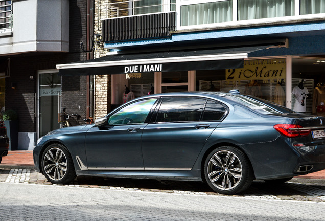 BMW M760Li xDrive