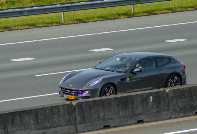 Ferrari FF