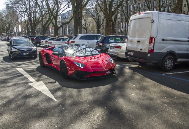 Lamborghini Aventador LP750-4 SuperVeloce Roadster