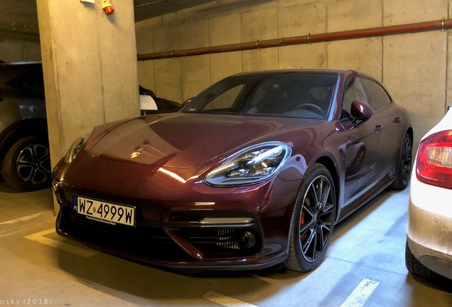 Porsche 971 Panamera Turbo Sport Turismo