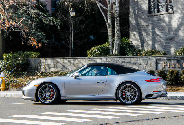 Porsche 991 Carrera 4S Cabriolet MkII