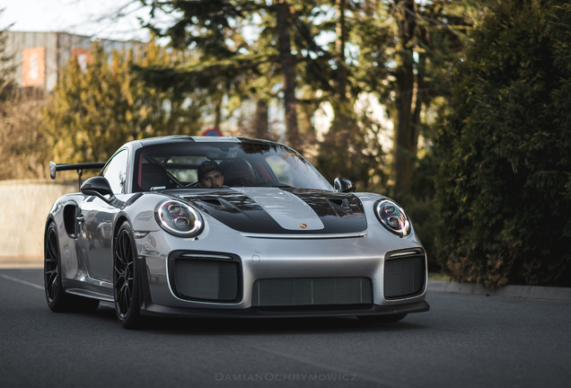 Porsche 991 GT2 RS Weissach Package